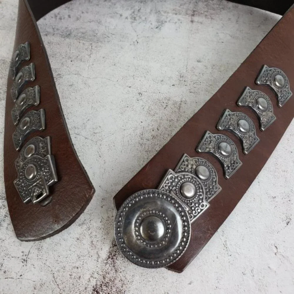 Vintage Avignon Brown Leather Embellished Metalwork Wide Belt size M Bohemian - Picture 7 of 10